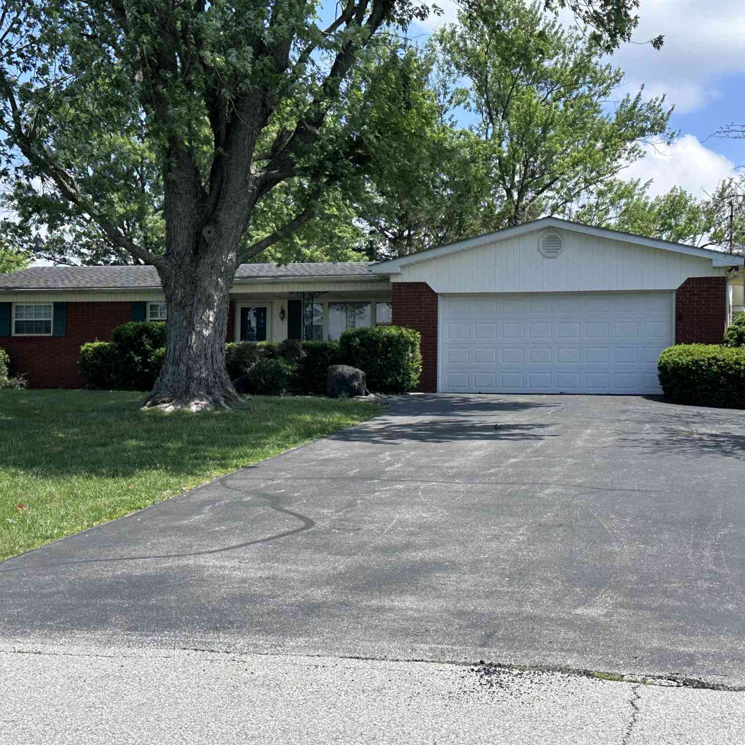 Homes For Sale - 8210 N County Road 700<br/> Scipio, IN 47273
