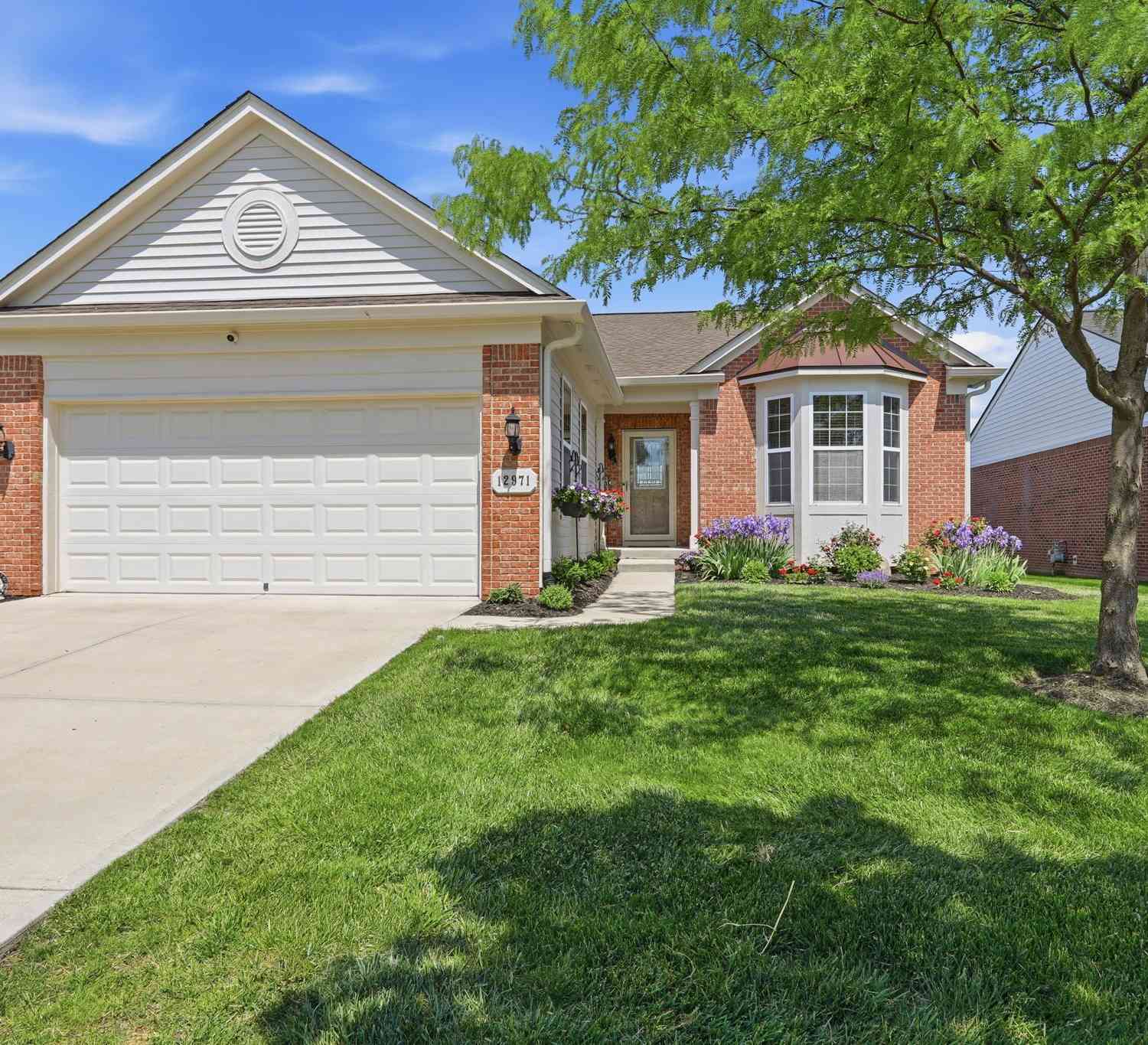 Homes For Sale - 12971 Pinner Avenue<br/> Fishers, IN 46037