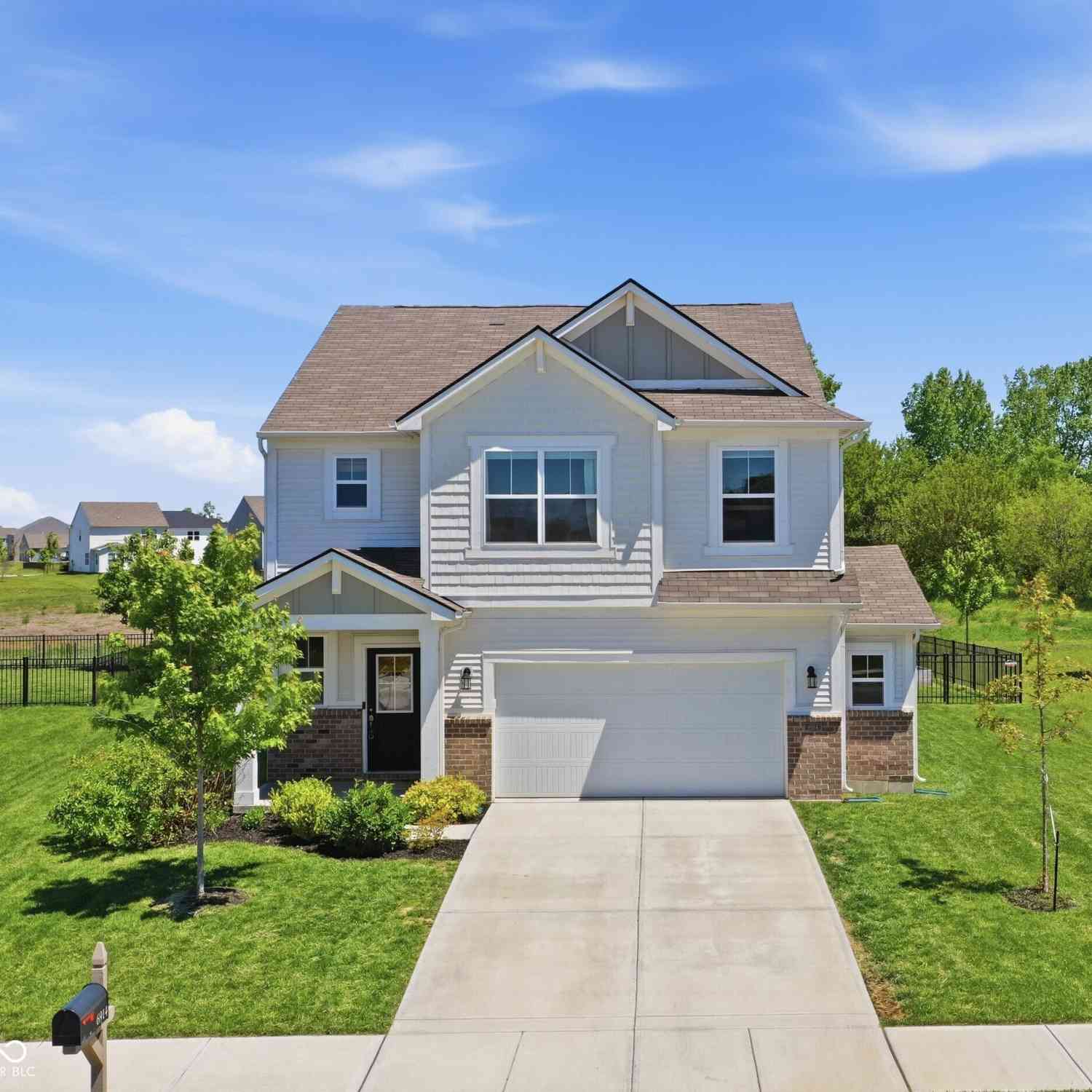 Homes For Sale - 6914 Wolf Creek Court<br/> Whitestown, IN 46075