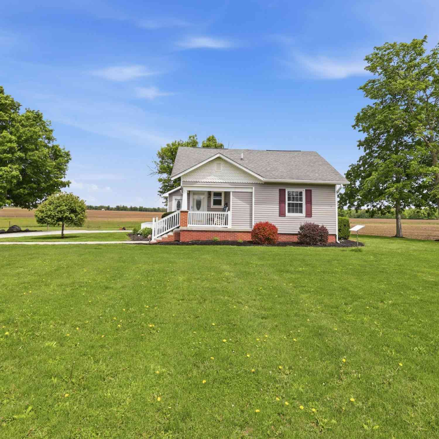 Homes For Sale - 10493 N Us Highway 231<br/> Roachdale, IN 46172