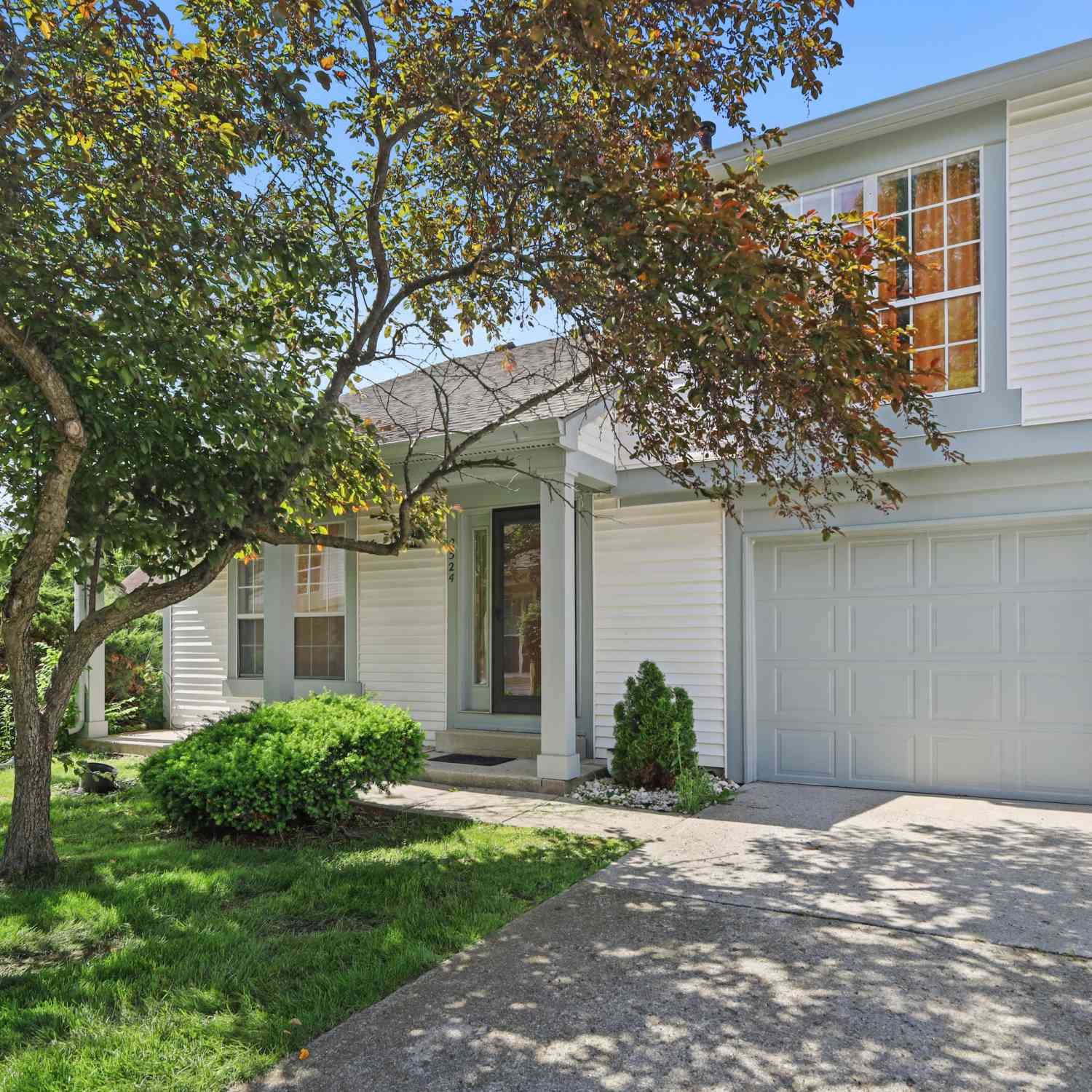 Condo For Sale - 2524 Chaseway Court<br/> Indianapolis, IN 46268