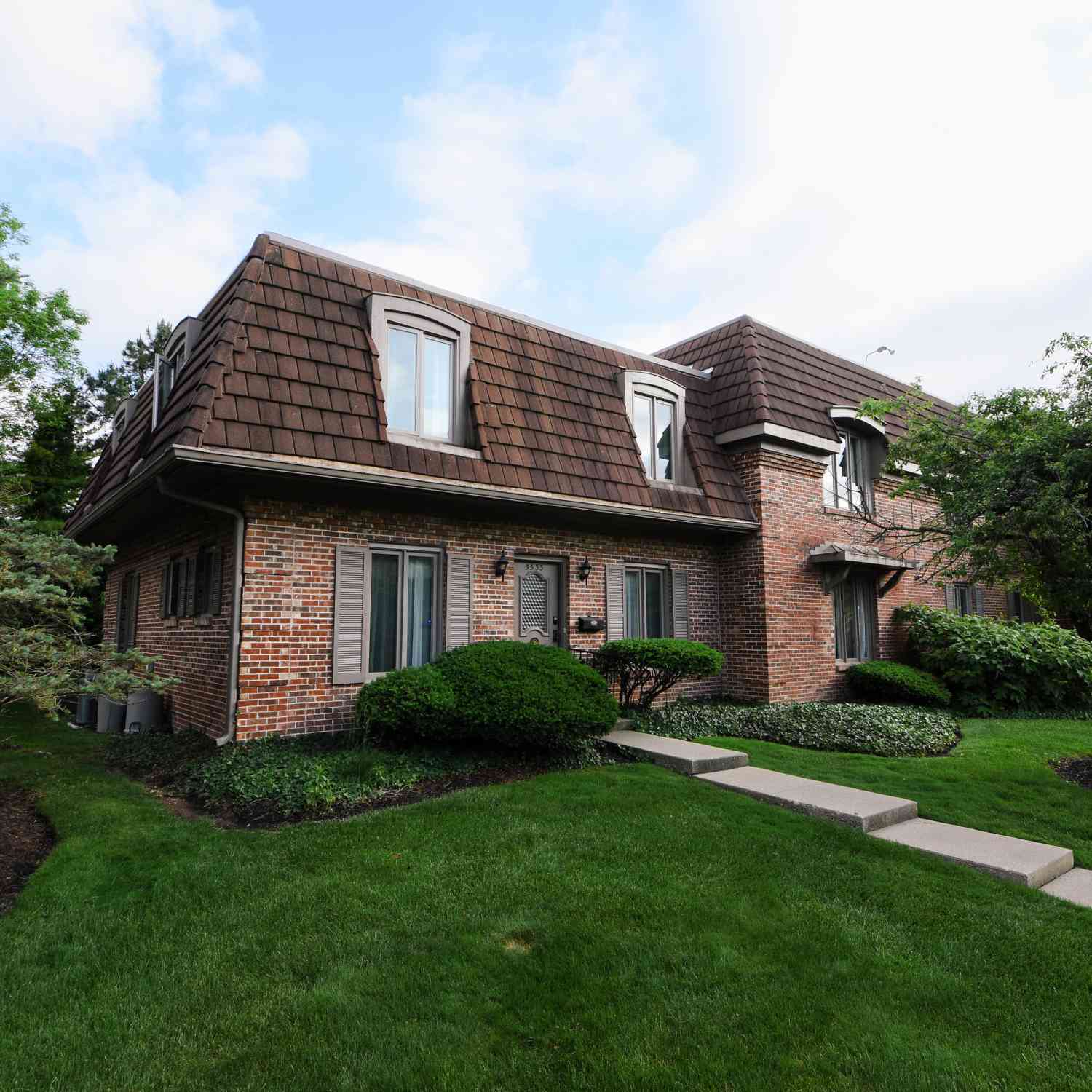 Condo For Sale - 5533 Roxbury Terrace #B1<br/> Marion County, Indianapolis, IN 46226