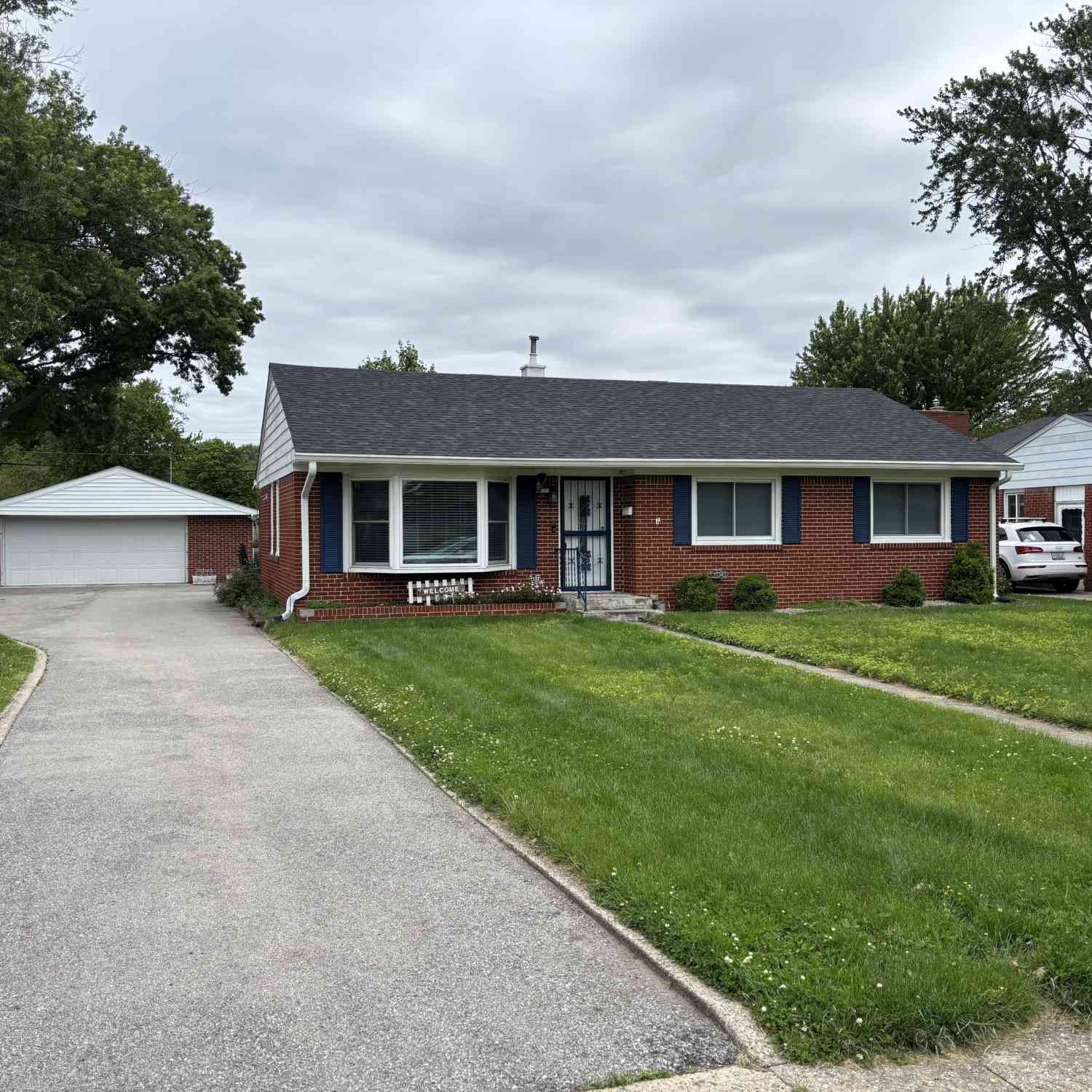 Homes For Sale - 2223 Winton Avenue<br/> Marion County, Speedway, IN 46224