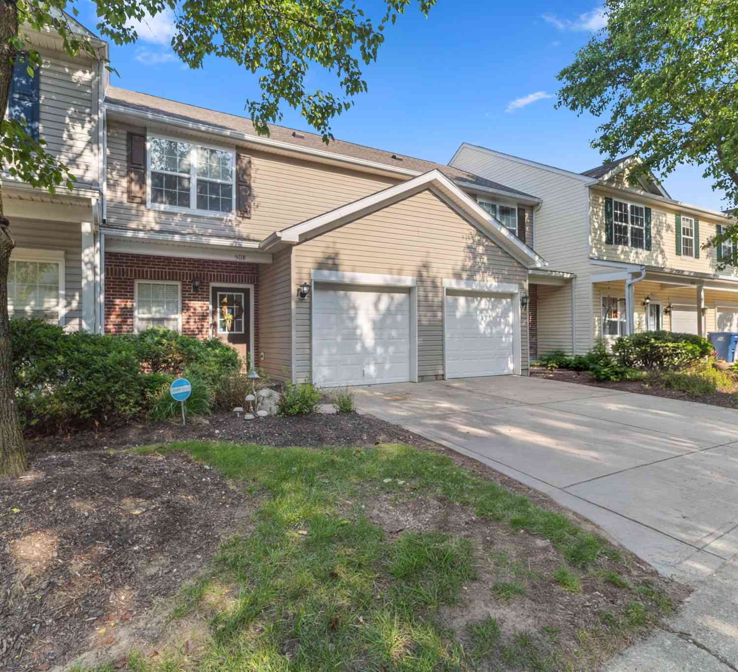 Condo For Sale - 5118 Tuscany Lane<br/> Marion County, Indianapolis, IN 46254