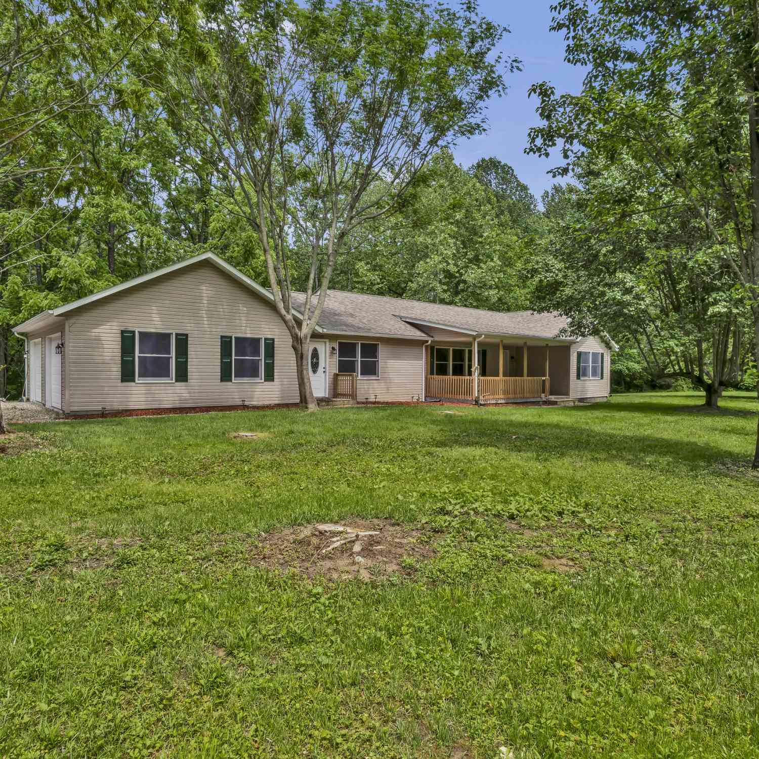 Homes For Sale - 9460 S County Road 550<br/> Jennings County, Paris Crossing, IN 47270