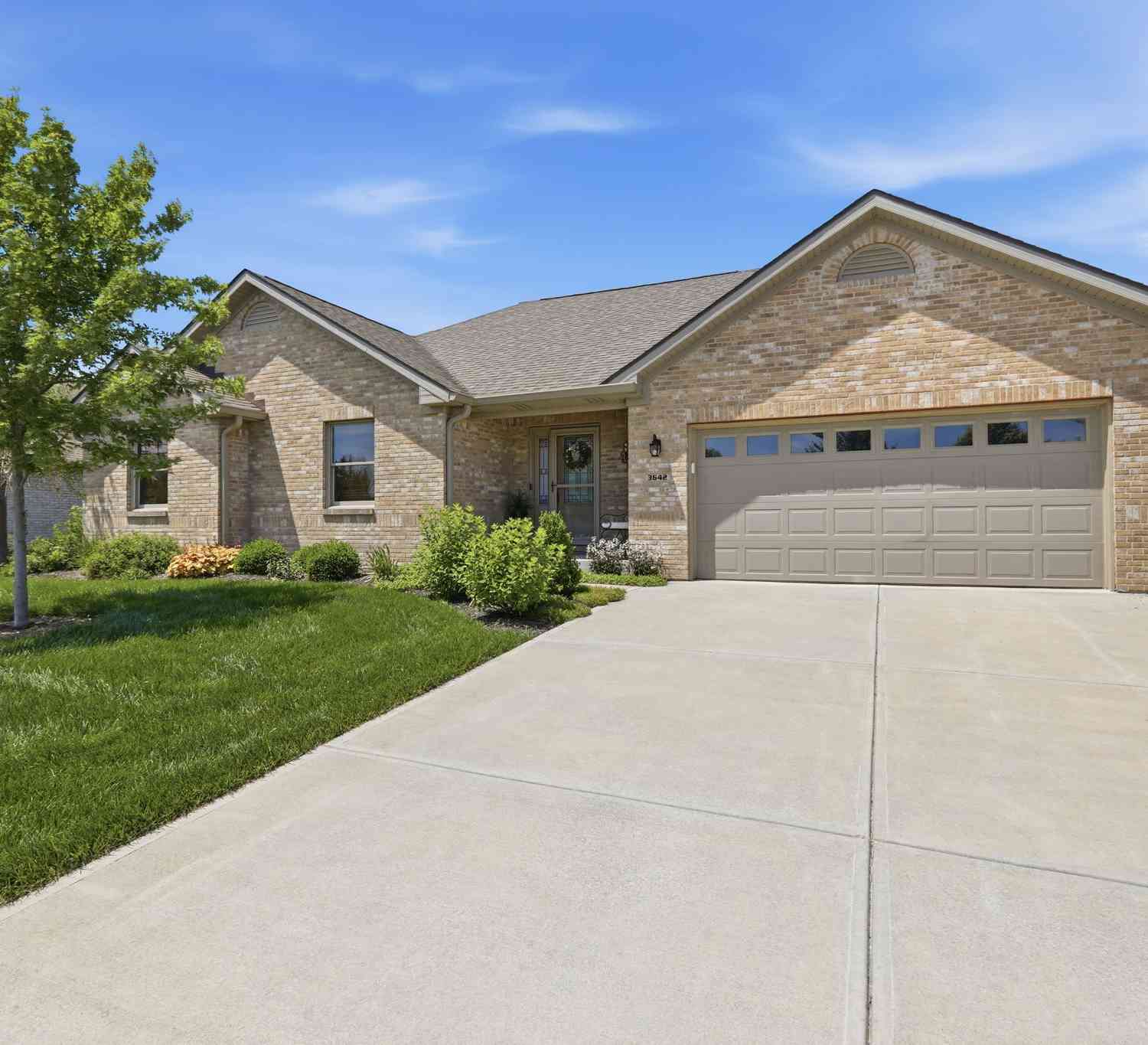 Condo For Sale - 3642 Mansfield Drive<br/> Brownsburg, IN 46112