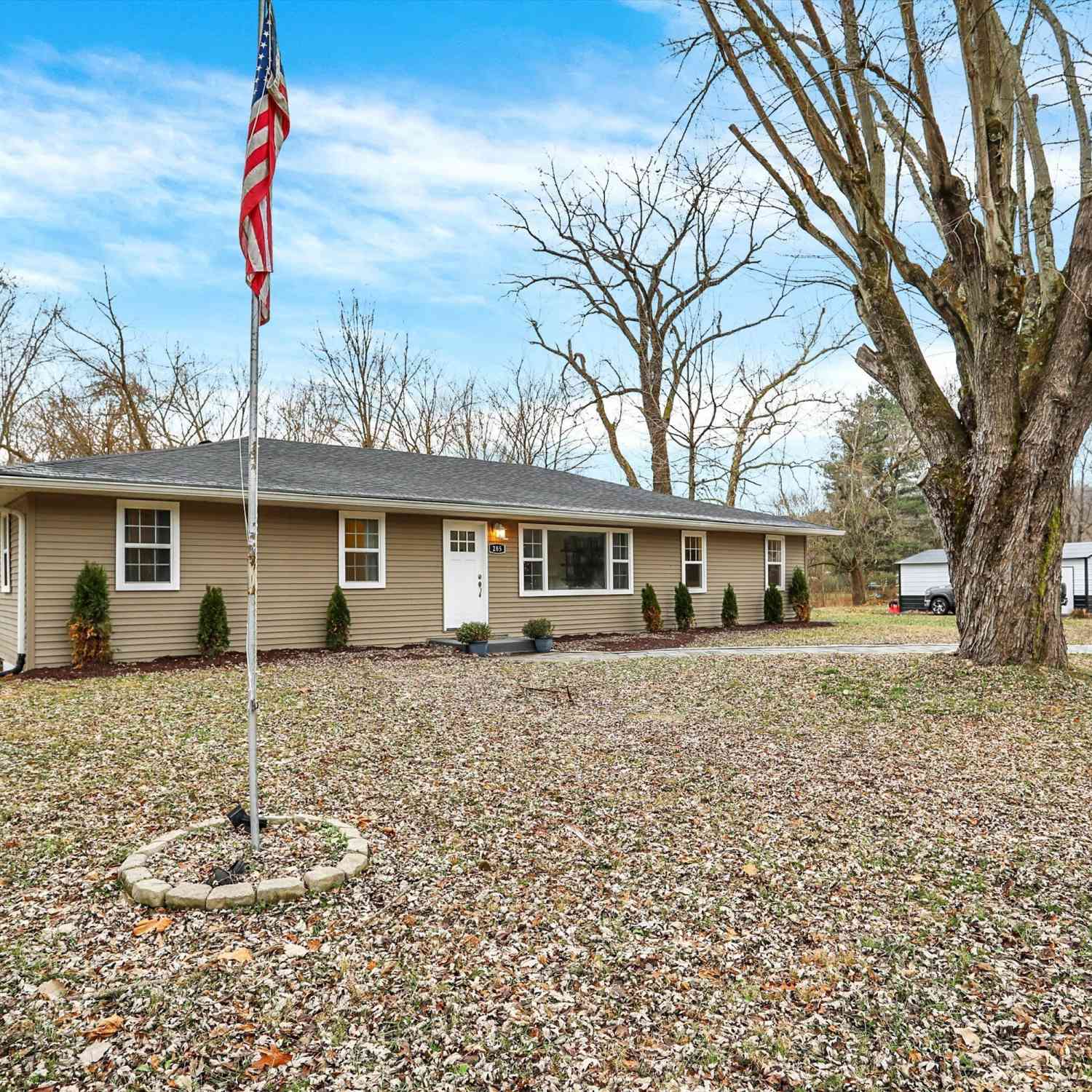 Homes For Sale - 285 Robb Hill Road<br/> Morgan County, Martinsville, IN 46151