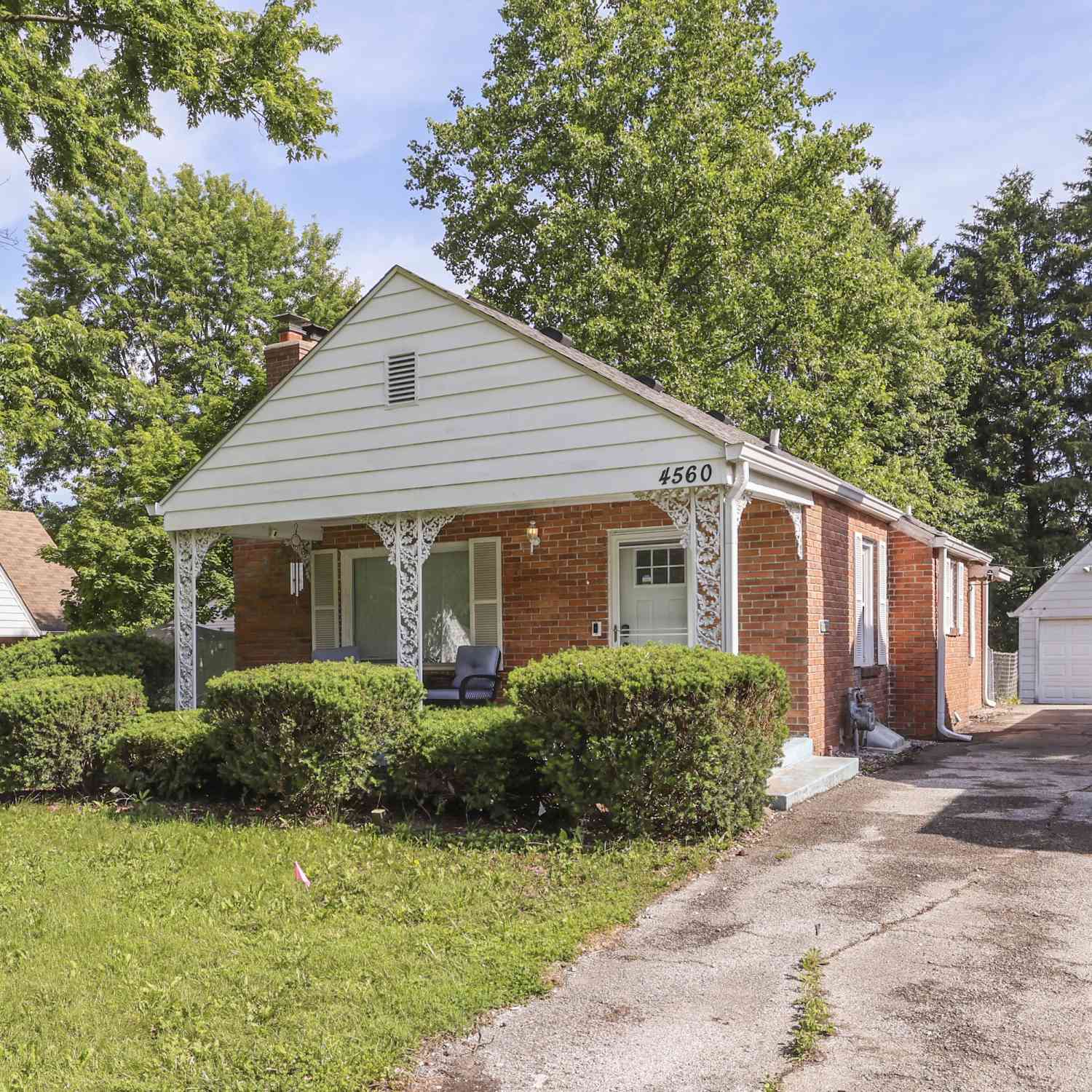 Homes For Sale - 4560 Stratford Avenue<br/> Marion County, Indianapolis, IN 46201