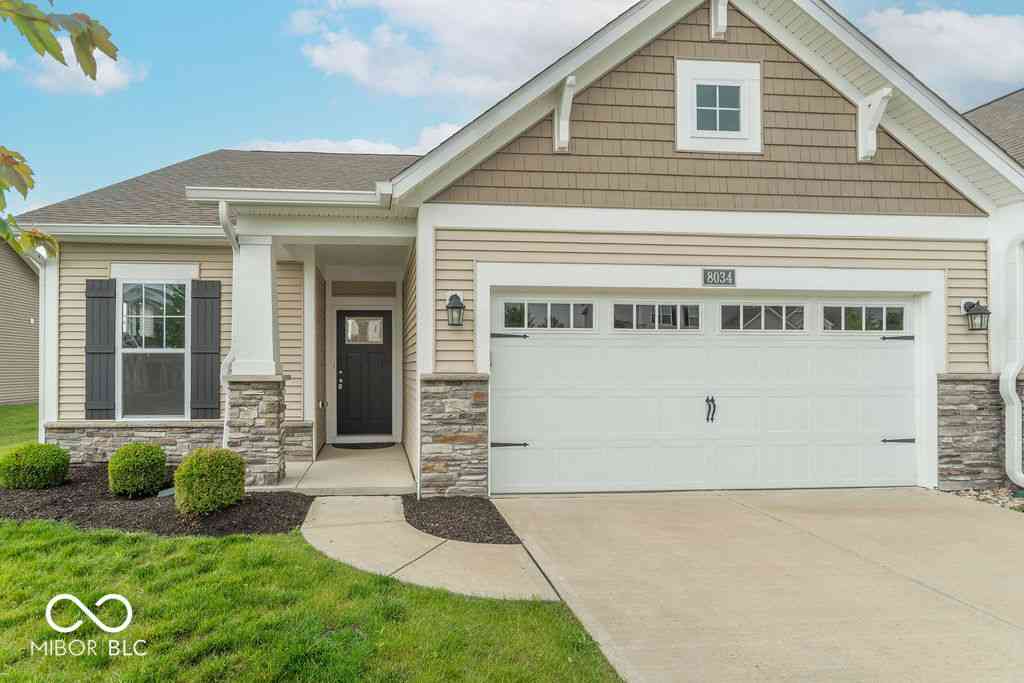Condo For Sale - 8034 Milender Boulevard<br/> Marion County, Indianapolis, IN 46237