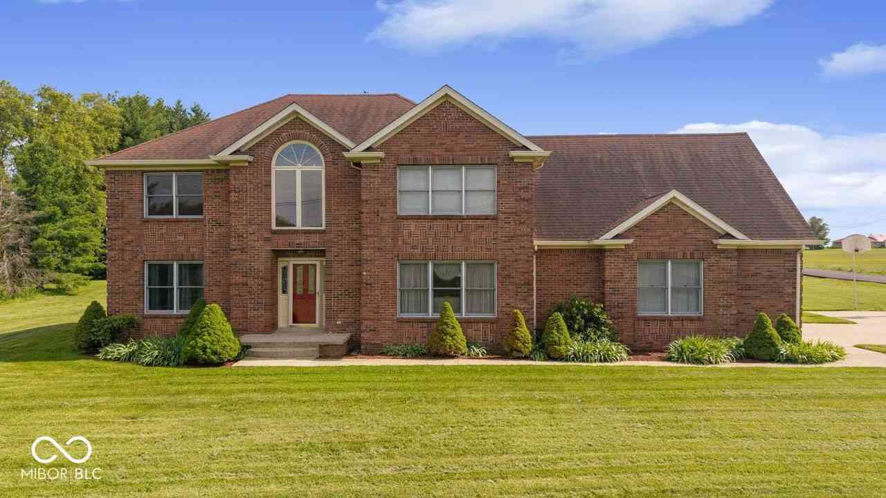 Homes For Sale - 3877 Meadowbrook Drive<br/> Jackson County, Seymour, IN 47274