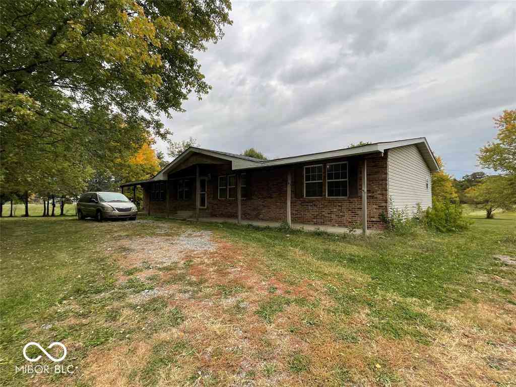 Homes For Sale - 1227 Holmes Road<br/> Boone County, Lebanon, IN 46052