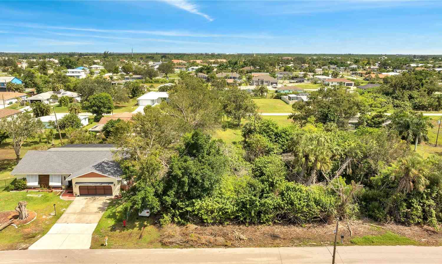 Vacant Land For Sale - 2720 Poinciana Court<br/> PUNTA GORDA, FL 33950