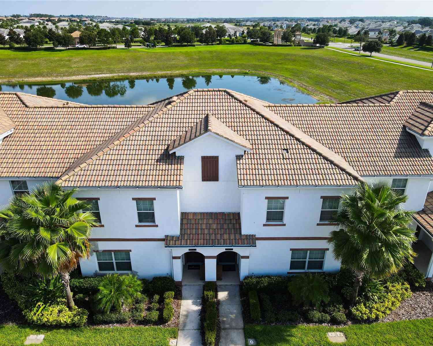 Townhouse For Sale - 8971 Stinger Drive<br/> DAVENPORT, FL 33896