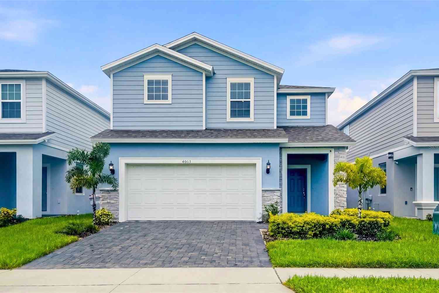Homes For Sale - 4063 Lana Avenue<br/> DAVENPORT, FL 33897