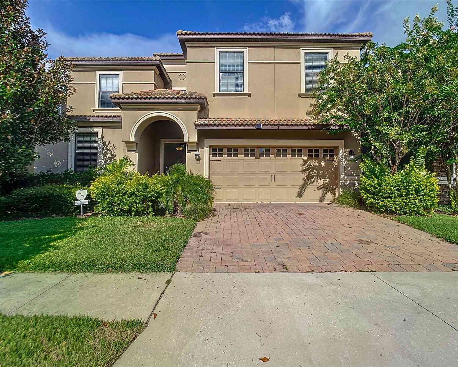 Homes For Sale - 1410 Wexford Way<br/> DAVENPORT, FL 33896