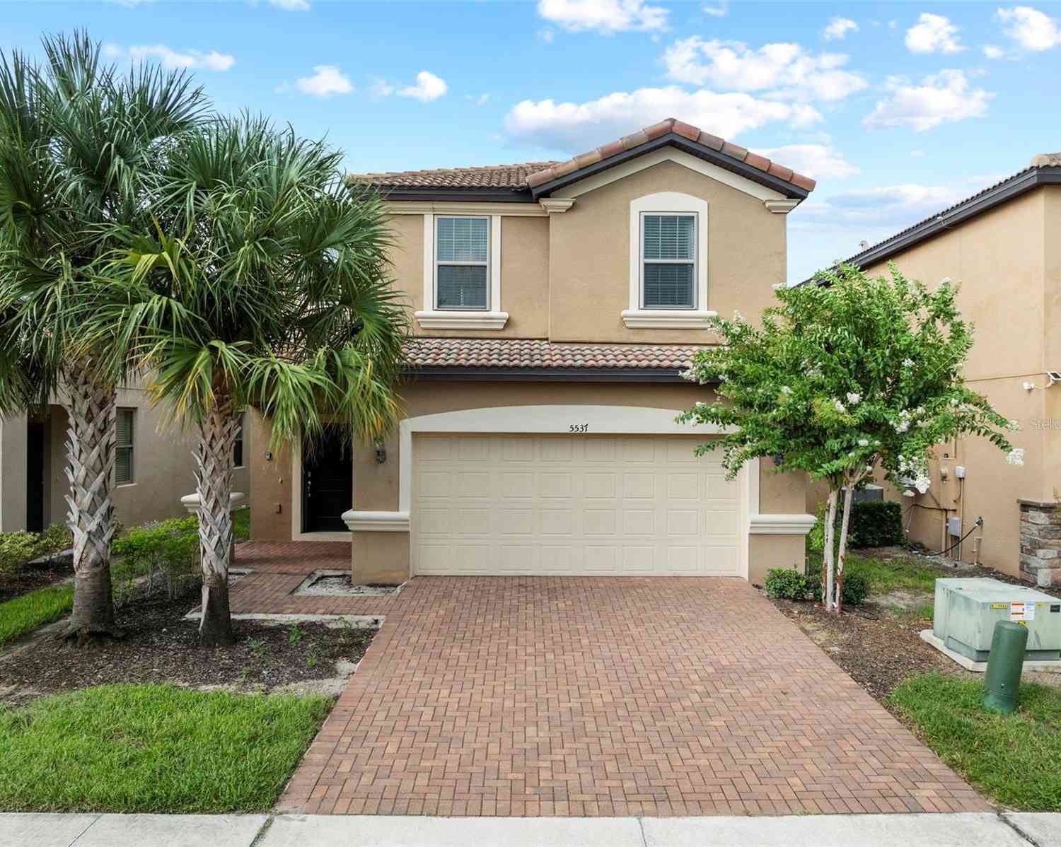 Homes For Sale - 5537 Misty Oak Circle<br/> DAVENPORT, FL 33837