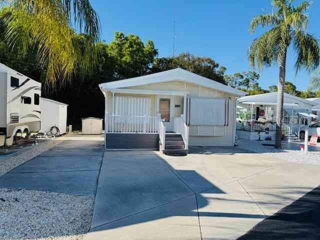 Mobile Home For Sale - 20188 Orange Tree Lane<br/> ESTERO, FL 33928