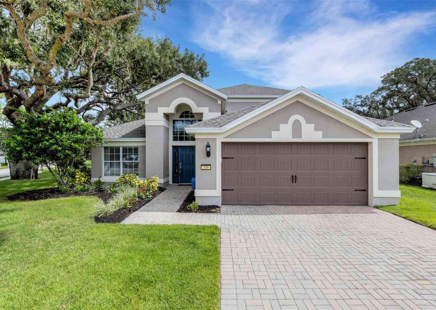 Homes For Sale - 336 Del Sol Avenue<br/> DAVENPORT, FL 33837