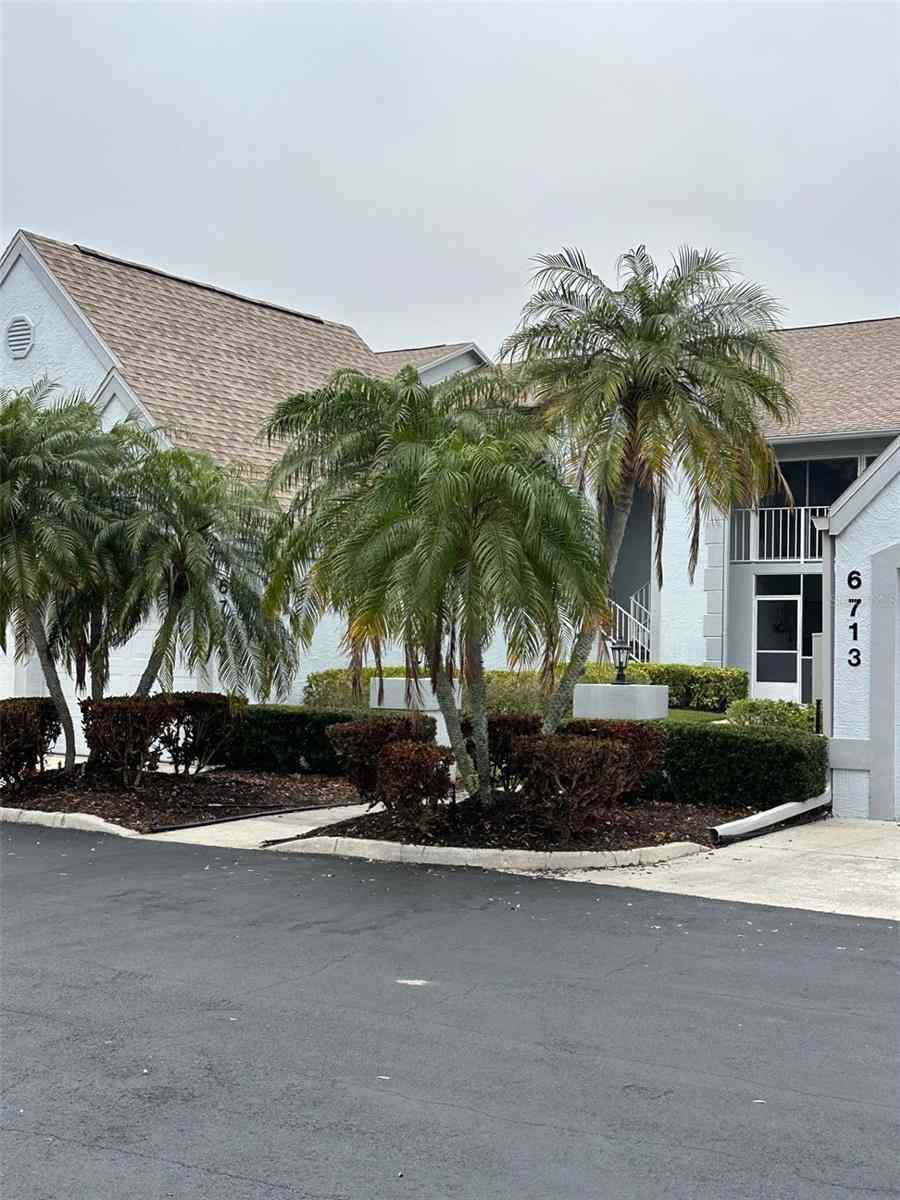 Condo For Sale - 6713 Stone River Road #206<br/> BRADENTON, FL 34203