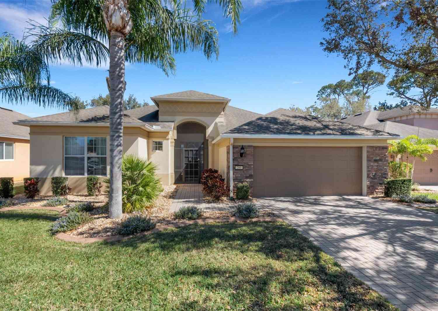 Homes For Sale - 280 Del Sol Avenue<br/> DAVENPORT, FL 33837