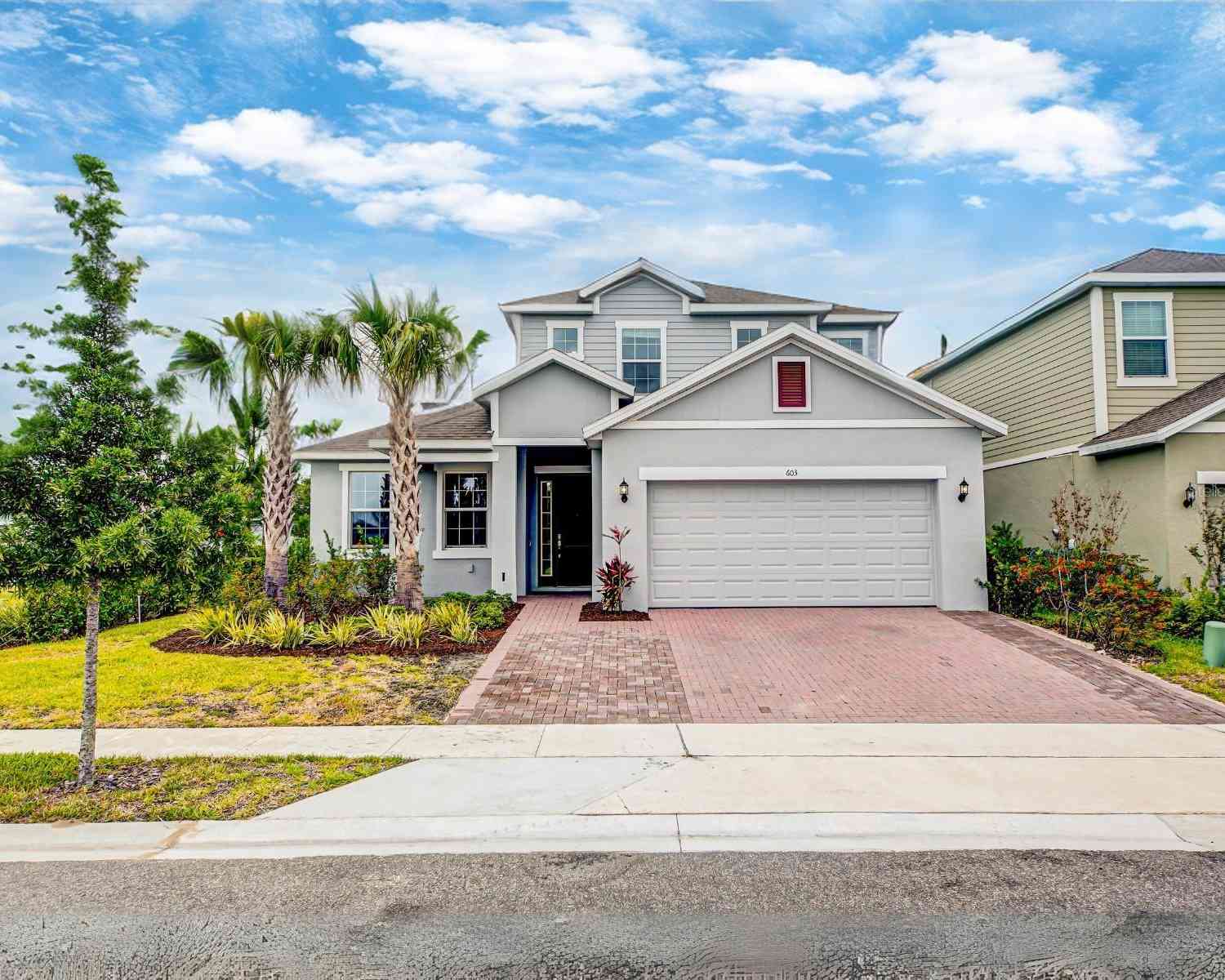 Homes For Sale - 603 Fortuna Drive<br/> DAVENPORT, FL 33837