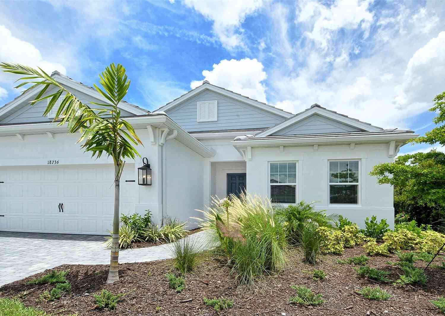 Homes For Sale - 18736 Toulon Court<br/> VENICE, FL 34293