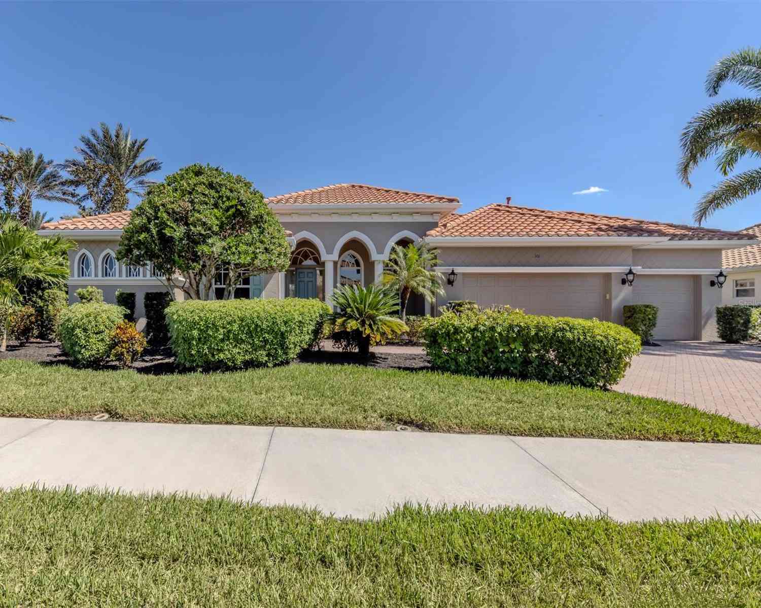 Homes For Sale - 101 Portofino Drive<br/> Venice, FL 34275