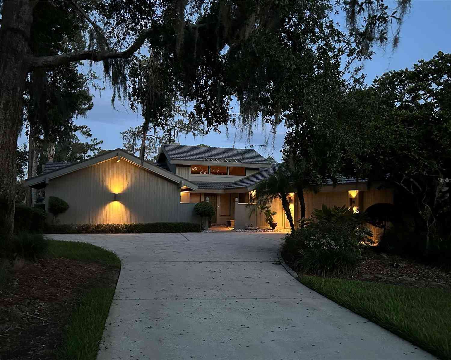 Villa For Sale - 5434 Kemkerry Road<br/> Wesley Chapel, FL 33543