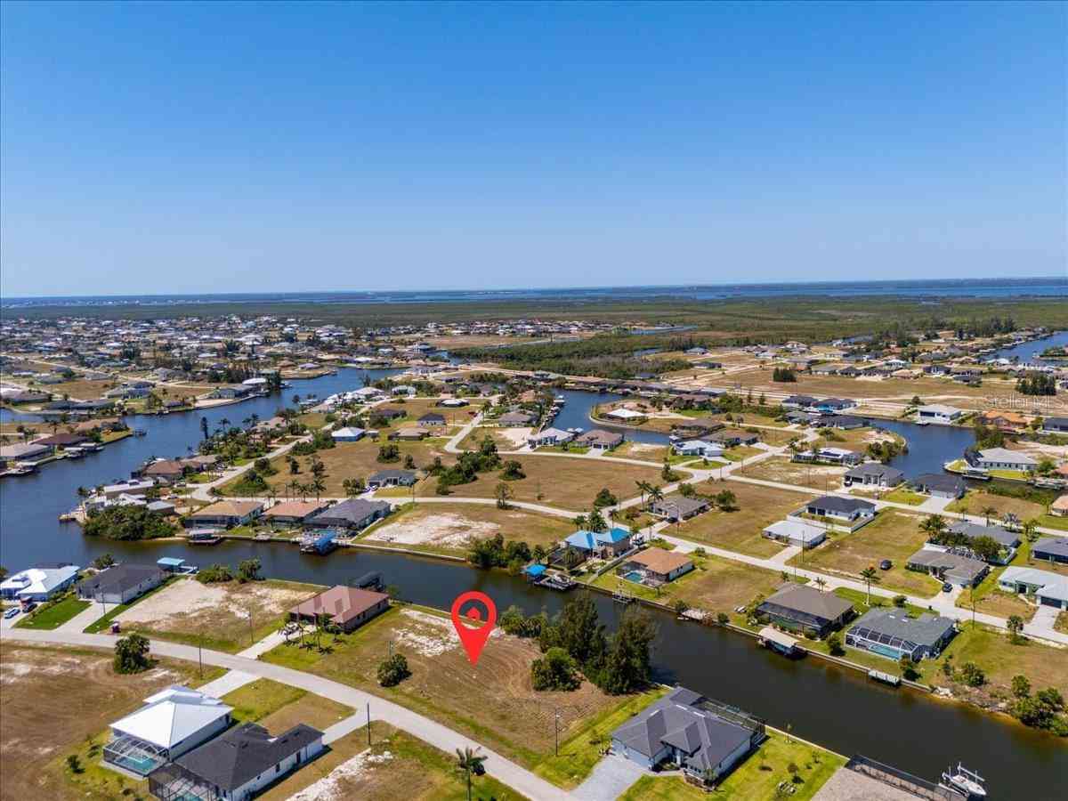 Vacant Land For Sale - 2306 NW 37th Place<br/> Lee County, CAPE CORAL, FL 33993