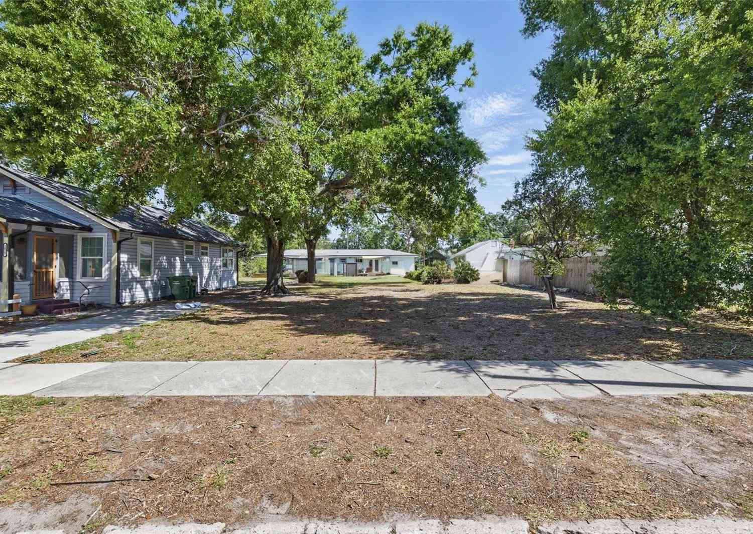Vacant Land For Sale - 9th Street<br/> SARASOTA, FL 34237