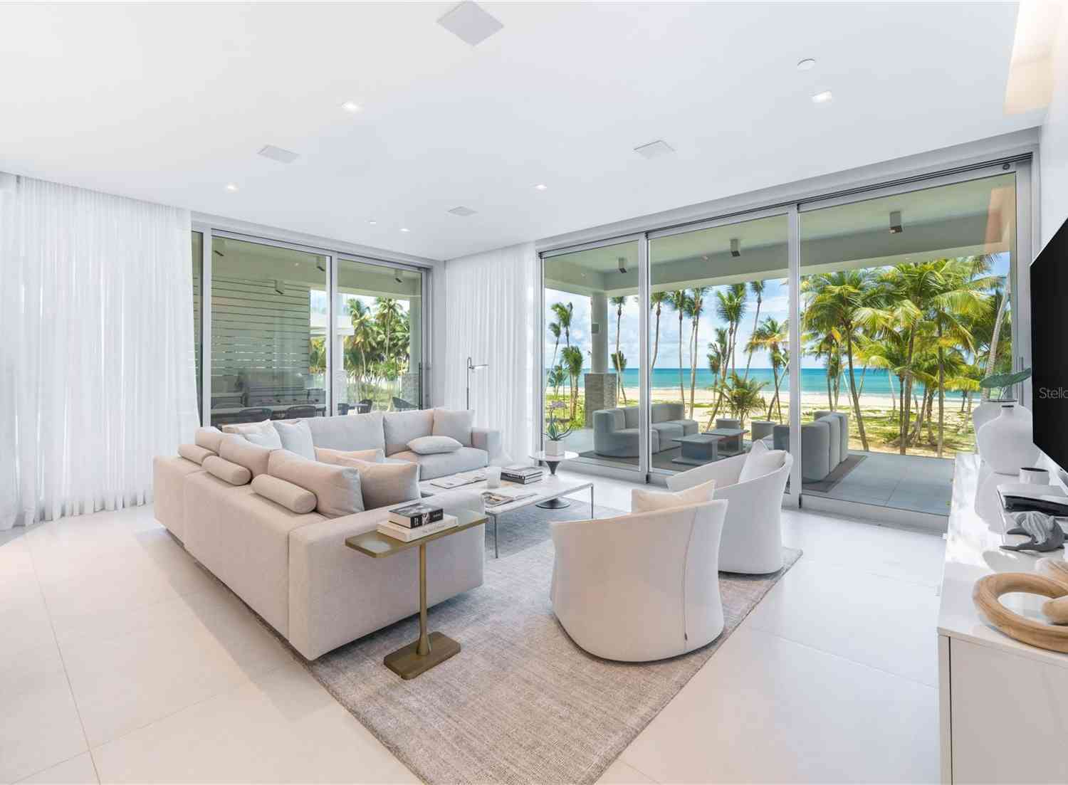 7000 BAHIA BEACH BLVD The St. Regis Ocean Drive Beachfront Residences ...