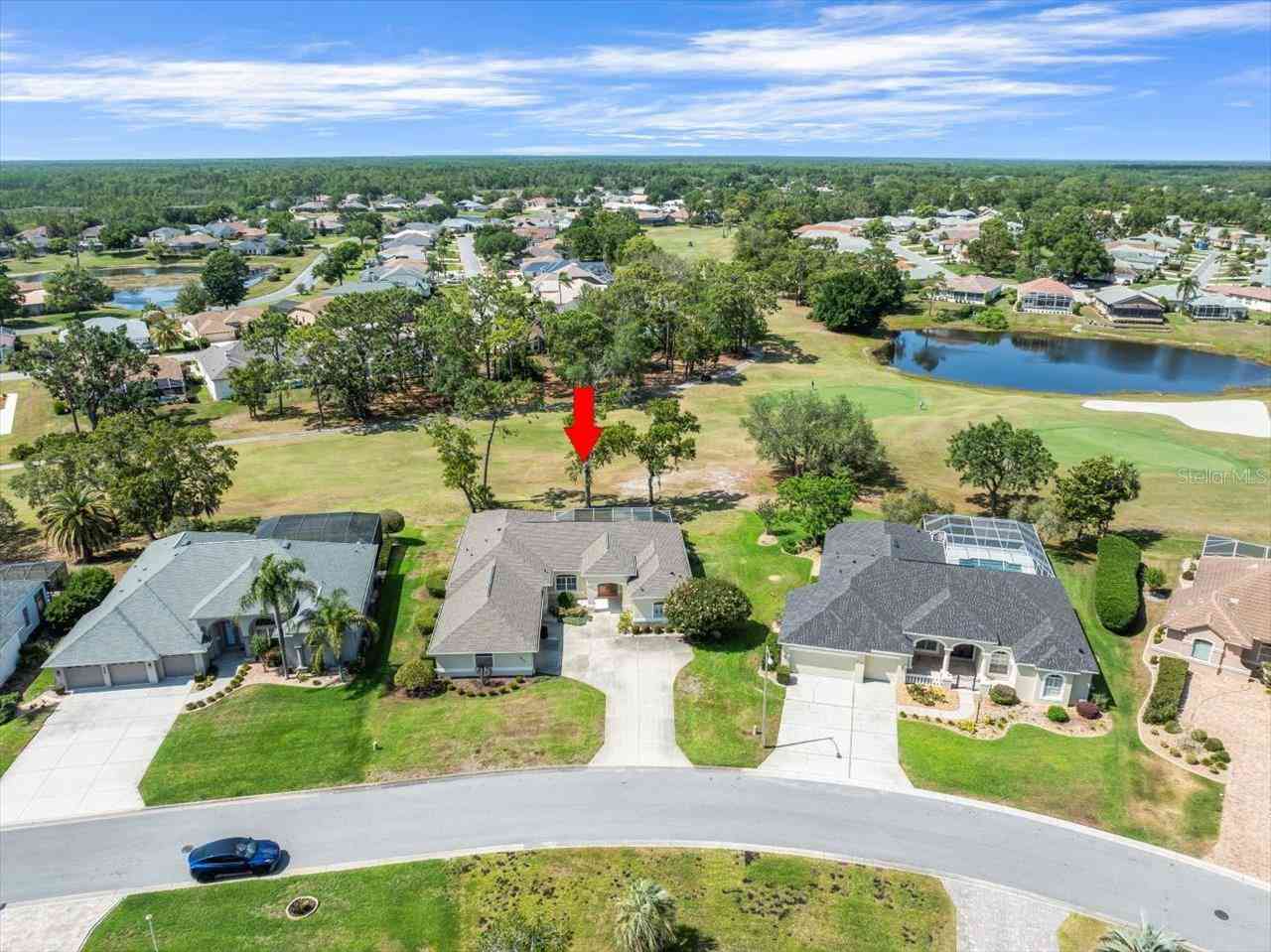 Homes For Sale - 9216 Tarleton Circle<br/> WEEKI WACHEE, FL 34613