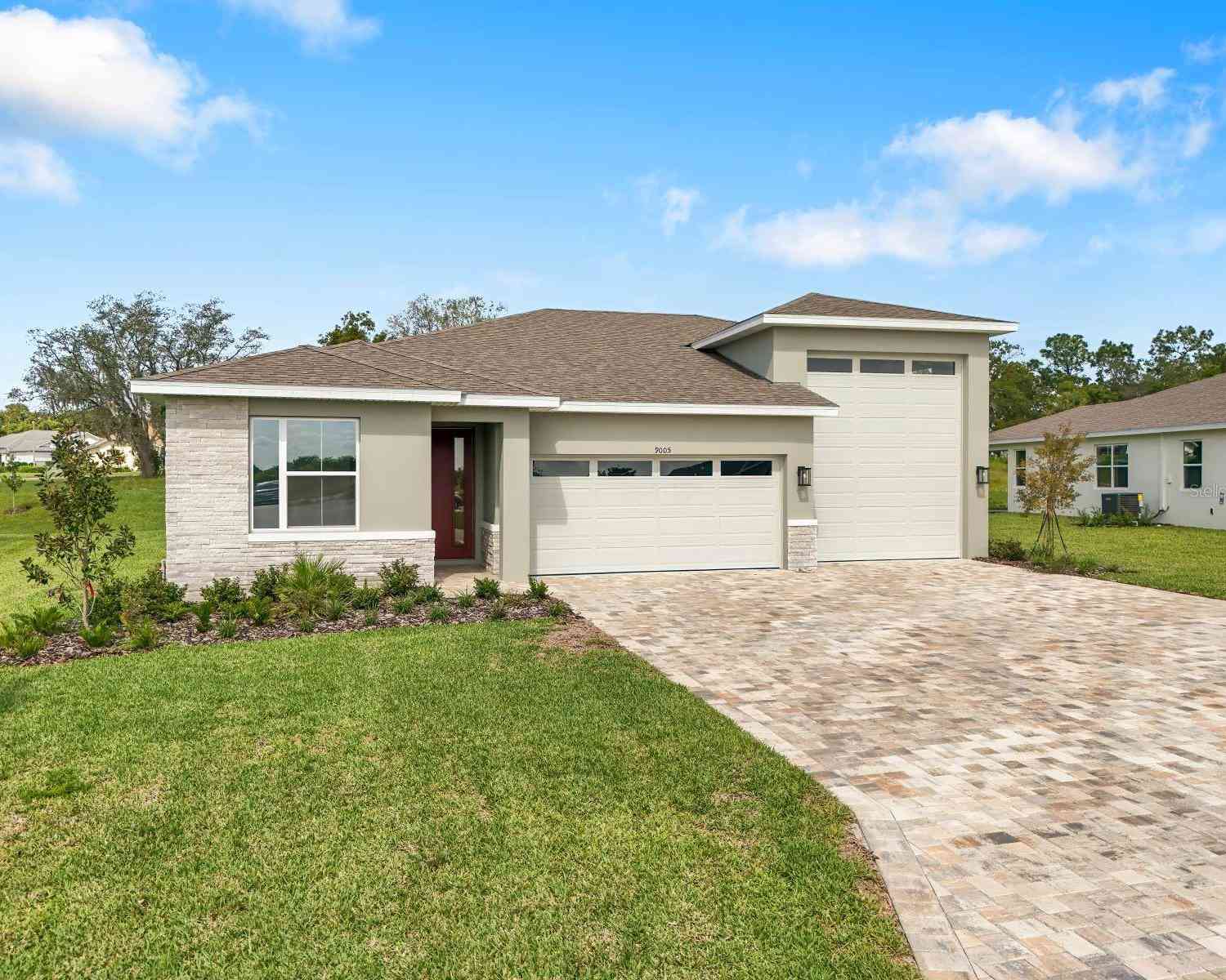 Homes For Sale - 9005 Players Drive<br/> WEEKI WACHEE, FL 34613