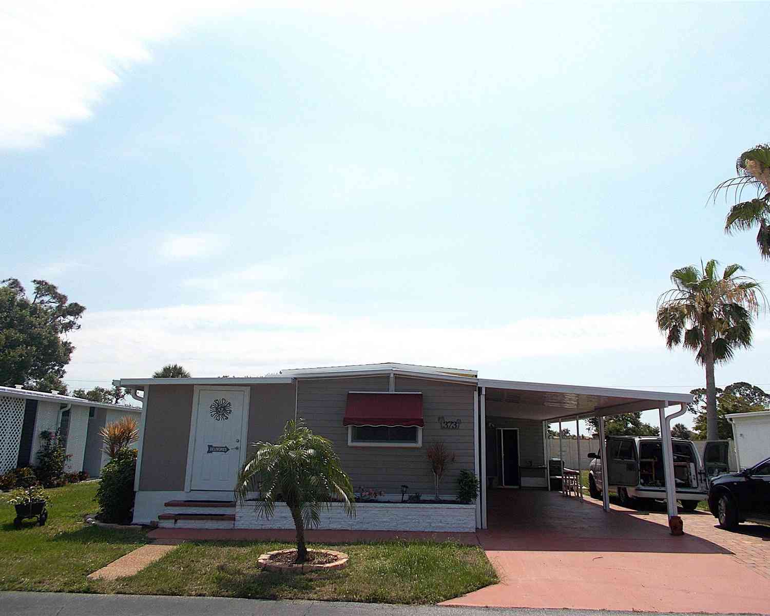 Mobile Home For Sale - 373 Longwood Drive<br/> VENICE, FL 34285