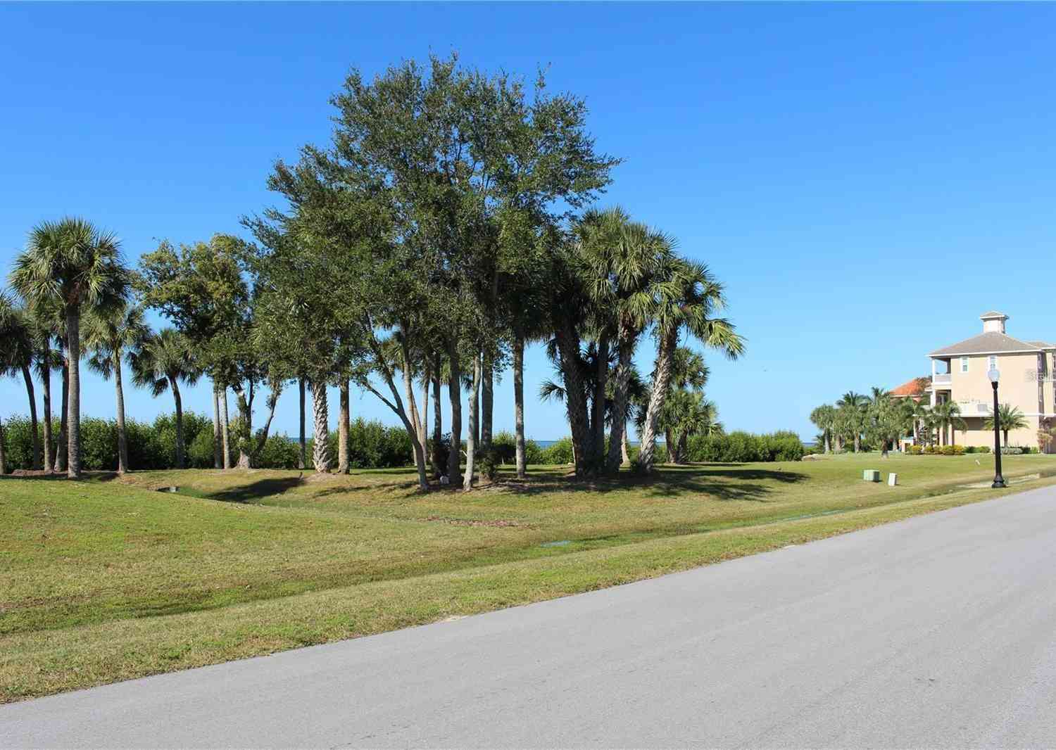 Vacant Land For Sale - 4557 Harborpointe Drive<br/> PORT RICHEY, FL 34668