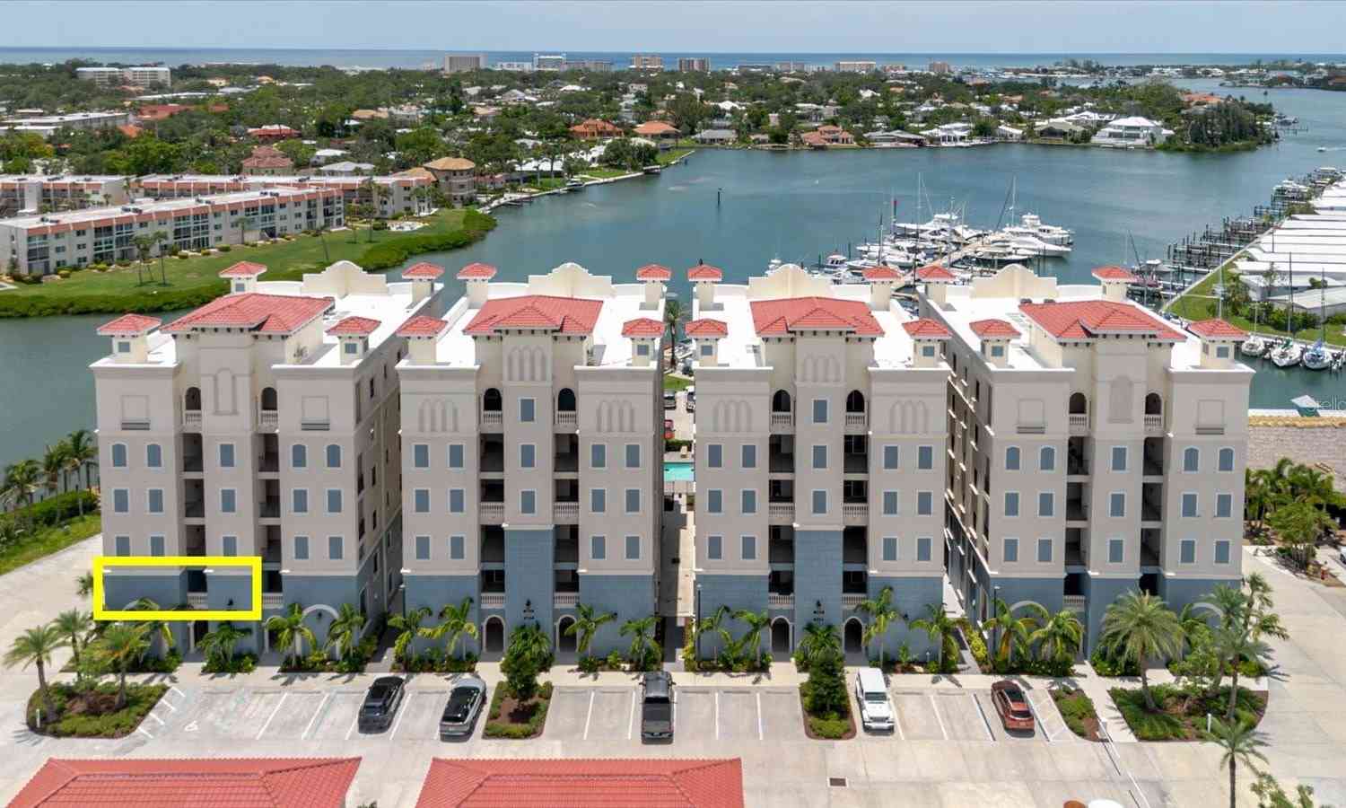 Condo For Sale - 501 Tamiami Trail #201<br/> VENICE, FL 34285