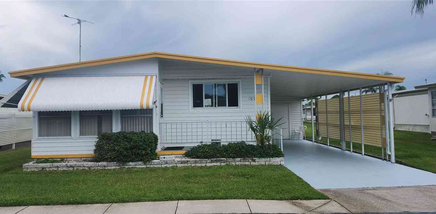 Mobile Home For Sale - 10908 Freedom Drive<br/> PORT RICHEY, FL 34668