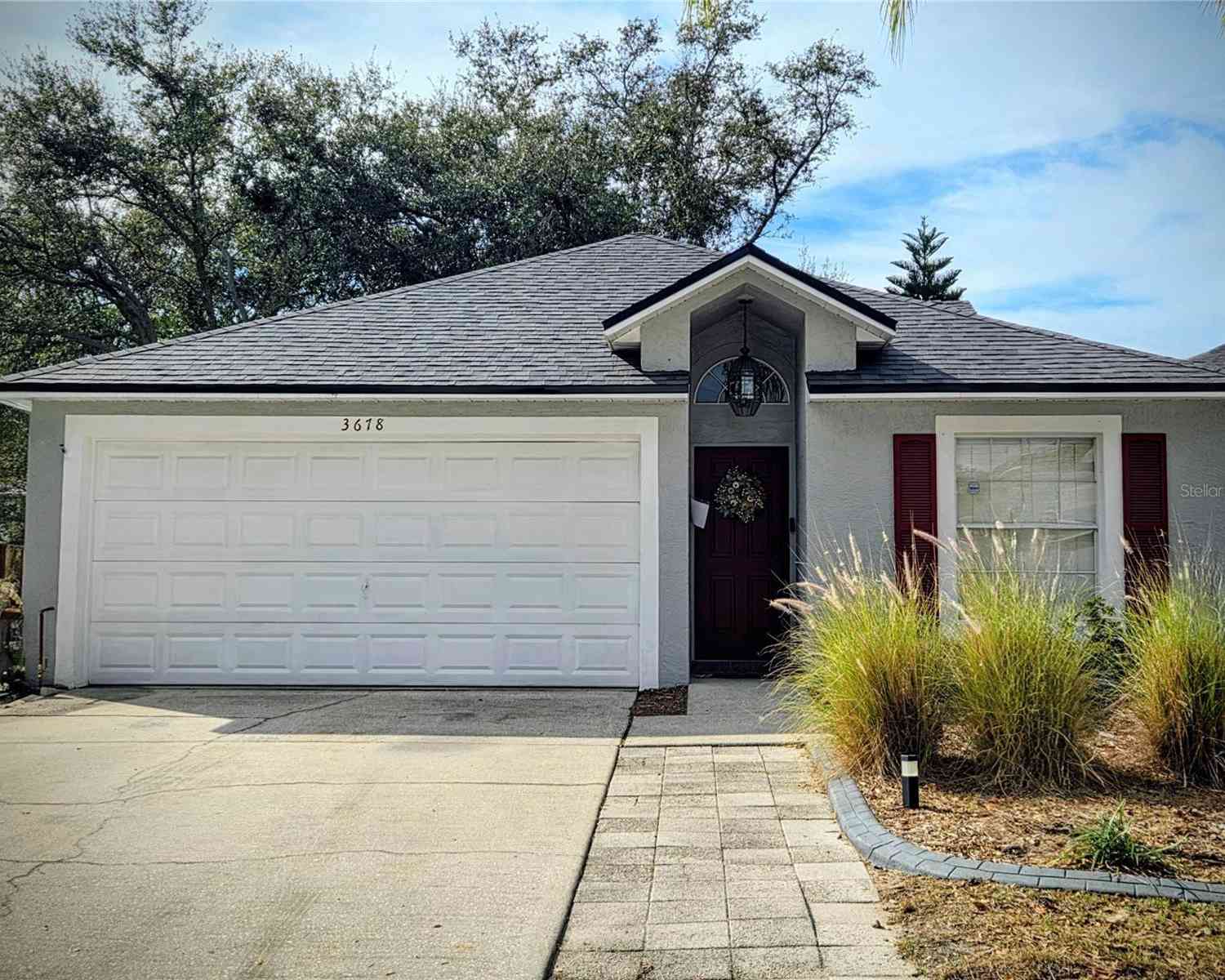 Homes For Sale - 3678 Amelia Way<br/> Pinellas County, PALM HARBOR, FL 34684