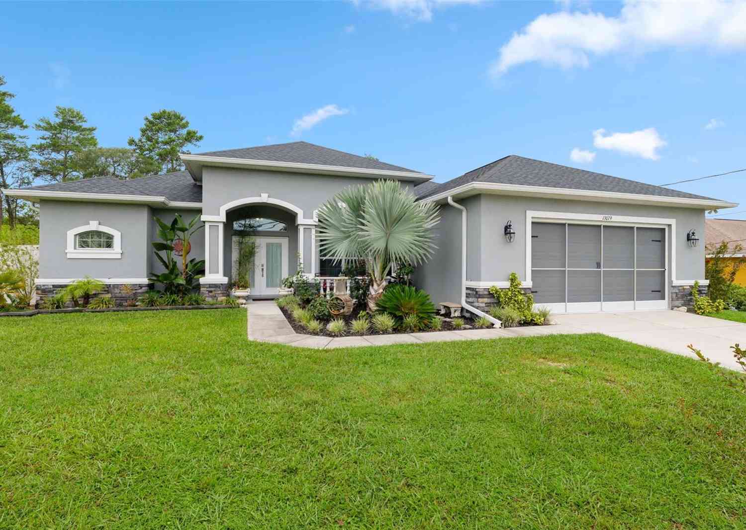 Homes For Sale - 13079 Harris Hawk Road<br/> BROOKSVILLE, FL 34614