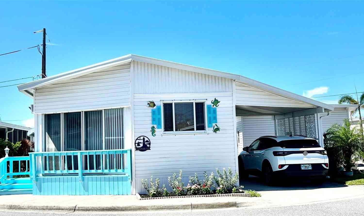 Mobile Home For Sale - 132 S Park Drive #132<br/> VENICE, FL 34285