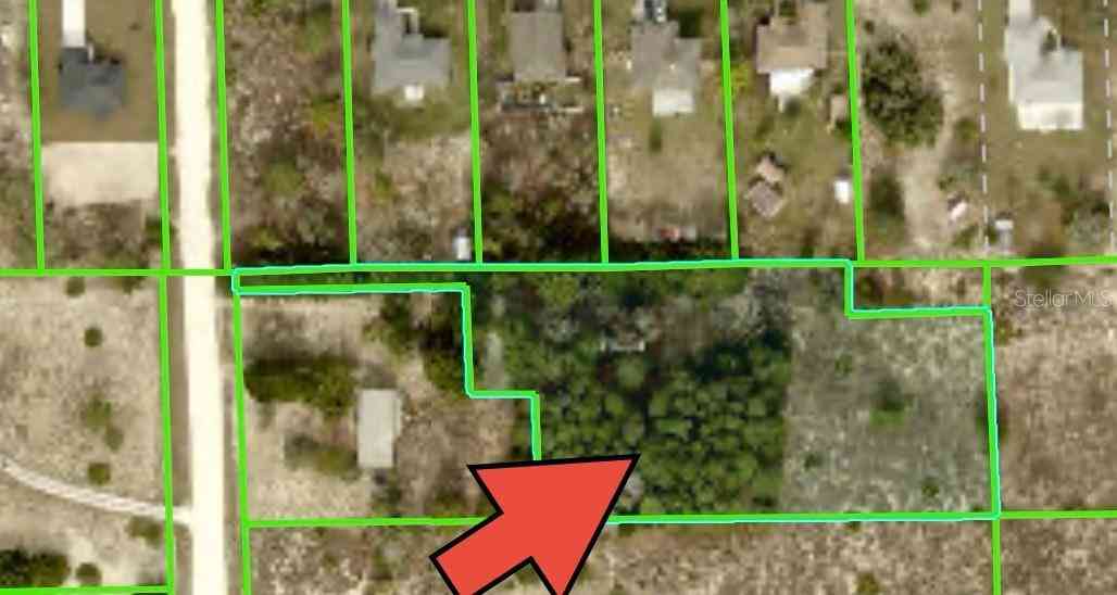 Vacant Land For Sale - 11192 Wren Road<br/> WEEKI WACHEE, FL 34614