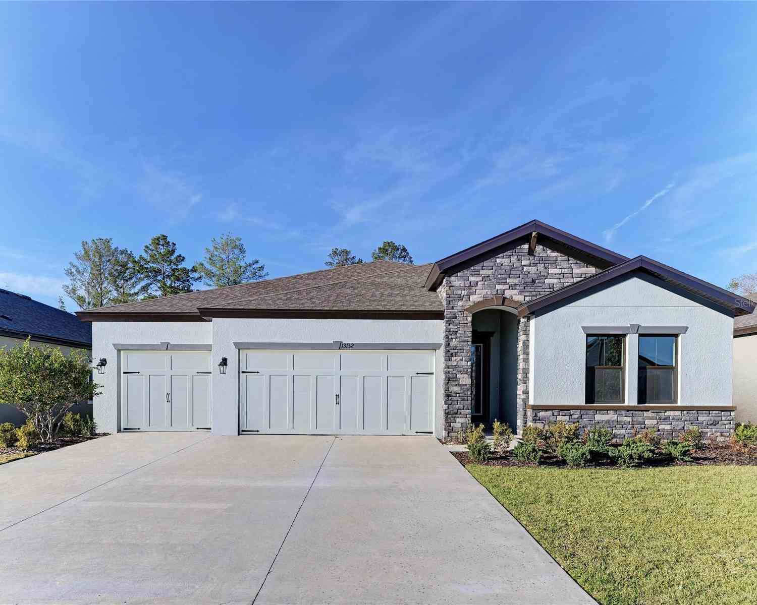 Homes For Sale - 13132 Long Valley Circle<br/> Hernando County, SPRING HILL, FL 34609