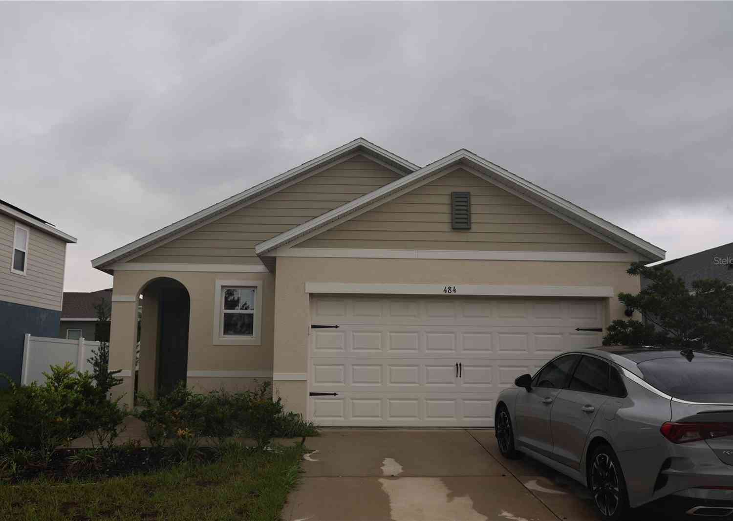 Homes For Sale - 484 Lily Lane<br/> DAVENPORT, FL 33837