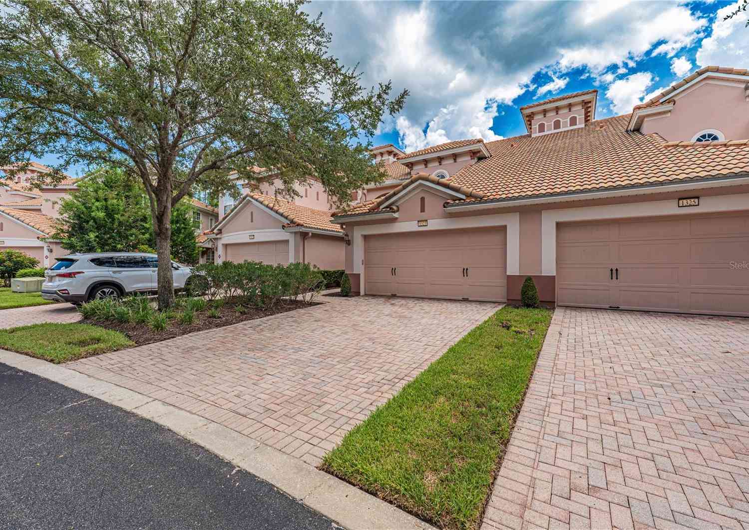 Condo For Sale - 1323 Gilford Point Lane<br/> DAVENPORT, FL 33896