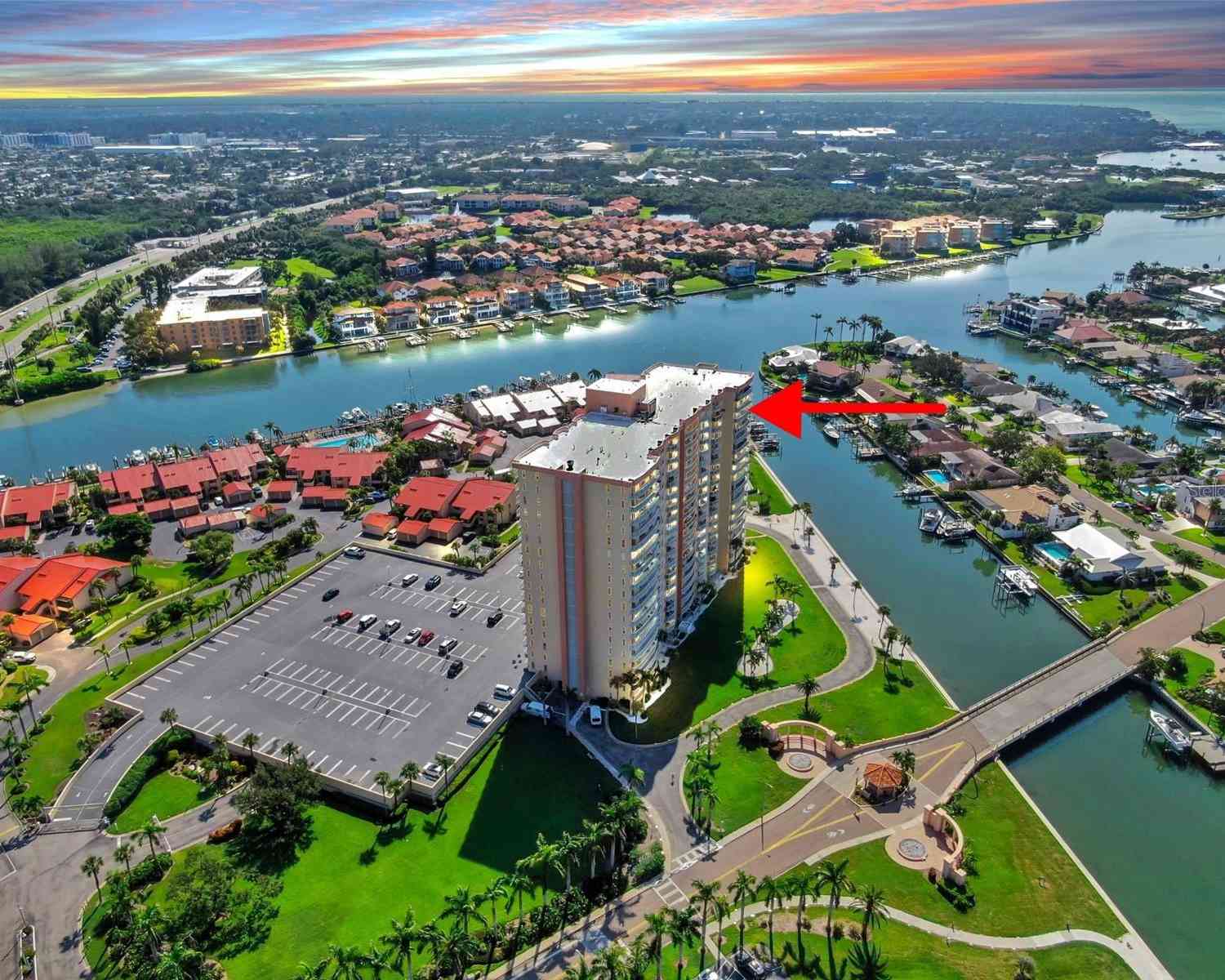 Condo For Sale - 4900 Brittany Drive #1702<br/> Pinellas County, Saint Petersburg, FL 33715