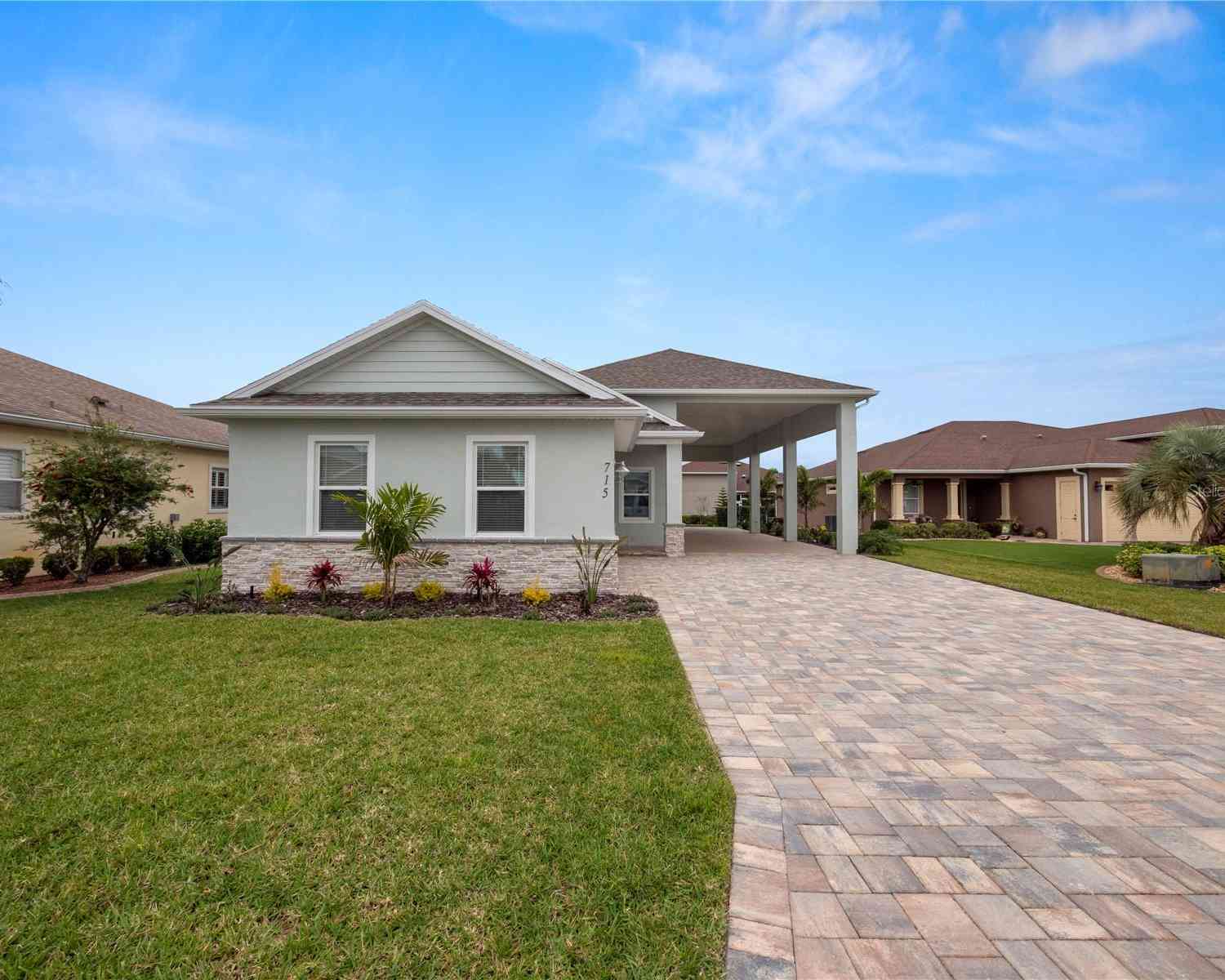 Homes For Sale - 715 Teaberry Trail<br/> POLK CITY, FL 33868