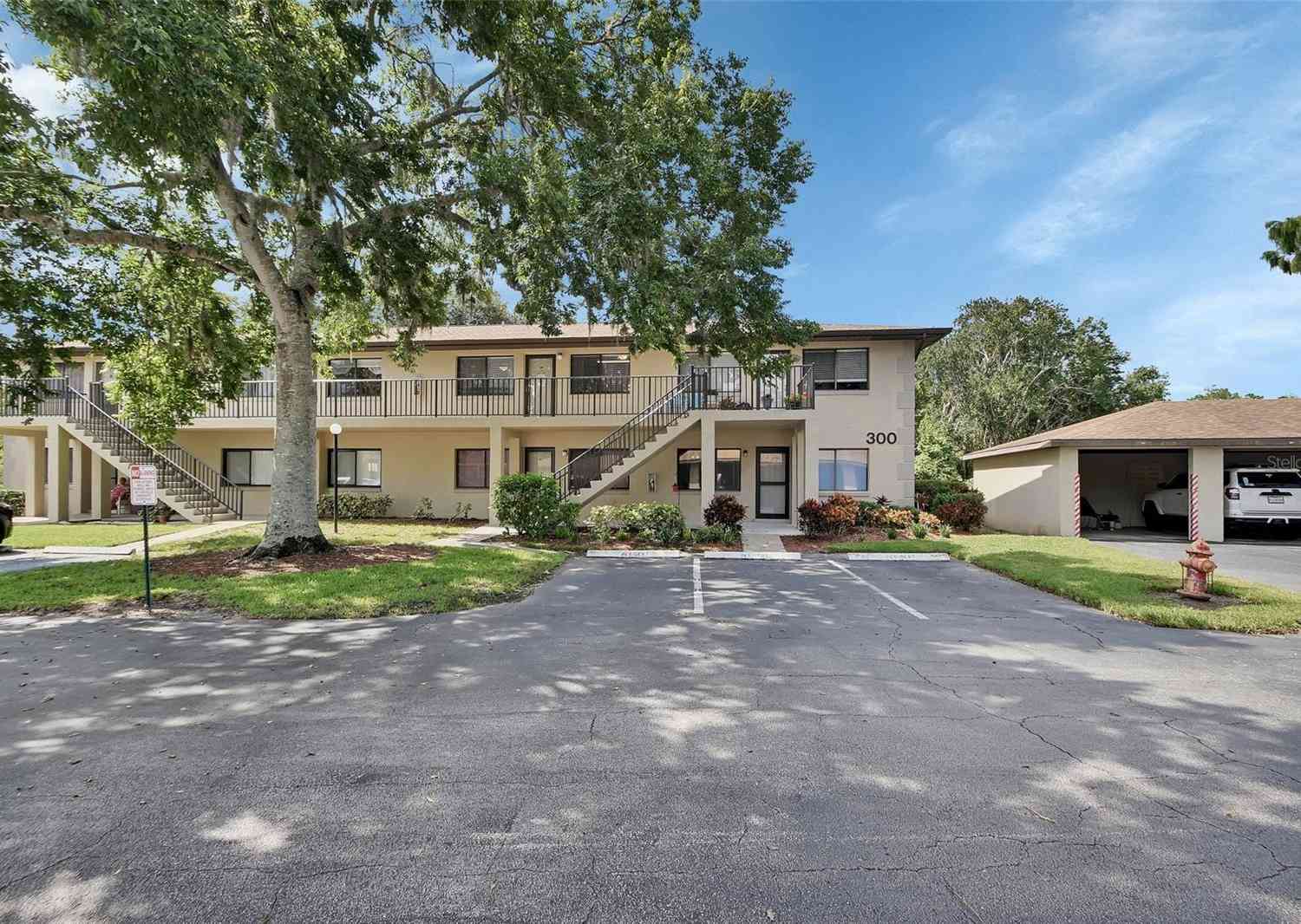 Condo For Sale - 1601 Big Tree Road #307<br/> SOUTH DAYTONA, FL 32119