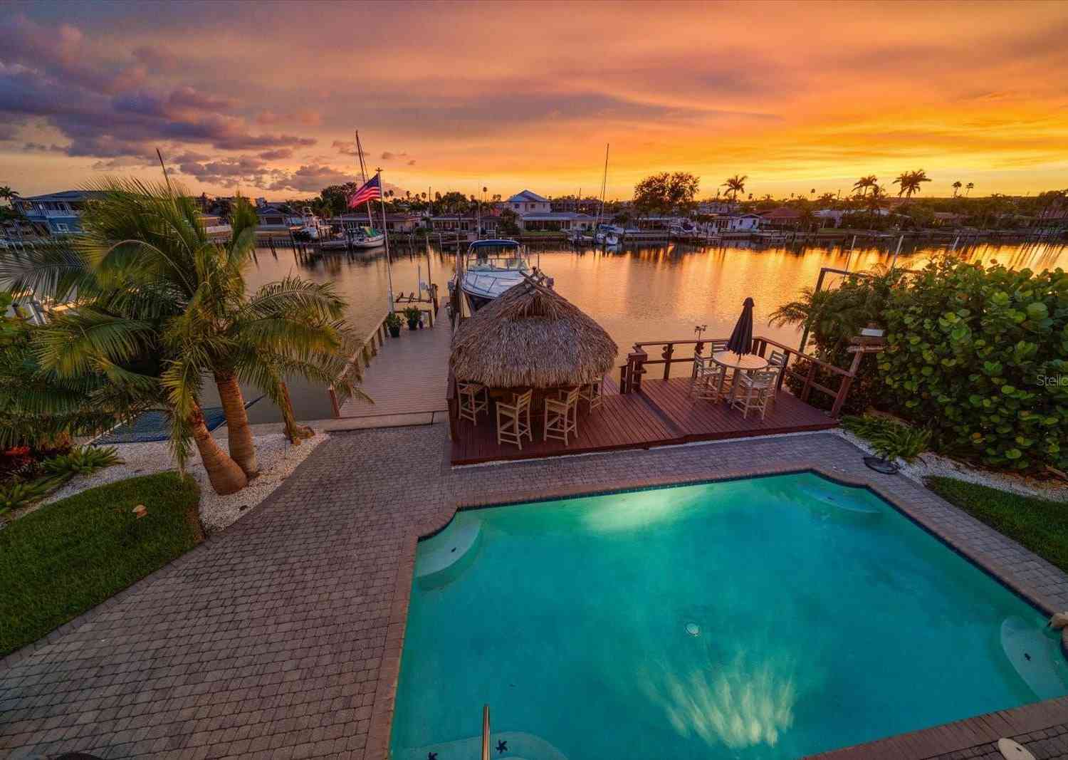 Homes For Sale - 11700 5th Street<br/> Treasure Island, FL 33706