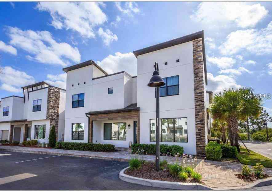 Condo For Sale - 175 Villa Domani Circle<br/> DAVENPORT, FL 33896