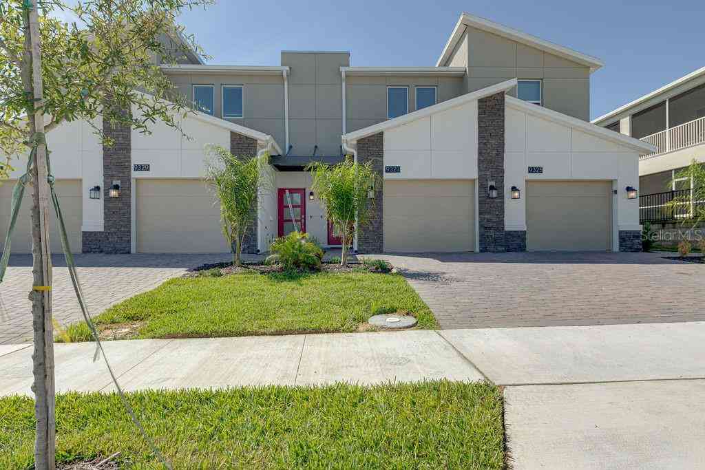 Condo For Sale - 9327 Sommerset Hills Drive #9327<br/> DAVENPORT, FL 33896